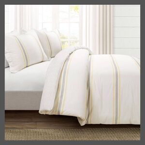 Farmhouse Stripe Reversible Duvet Set Yellow/Gray- full/queen 3pc set new